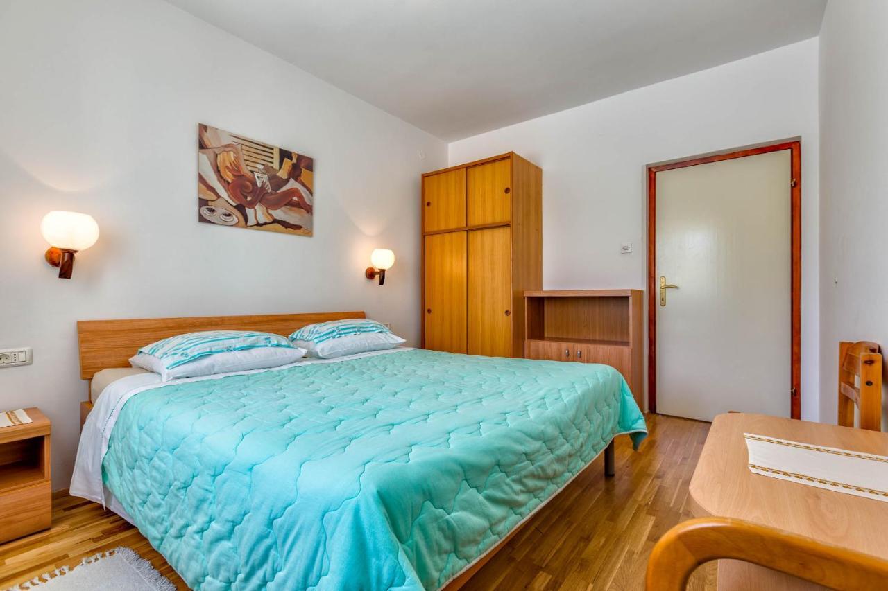 Apartments Margarita Mali Lošinj Eksteriør billede