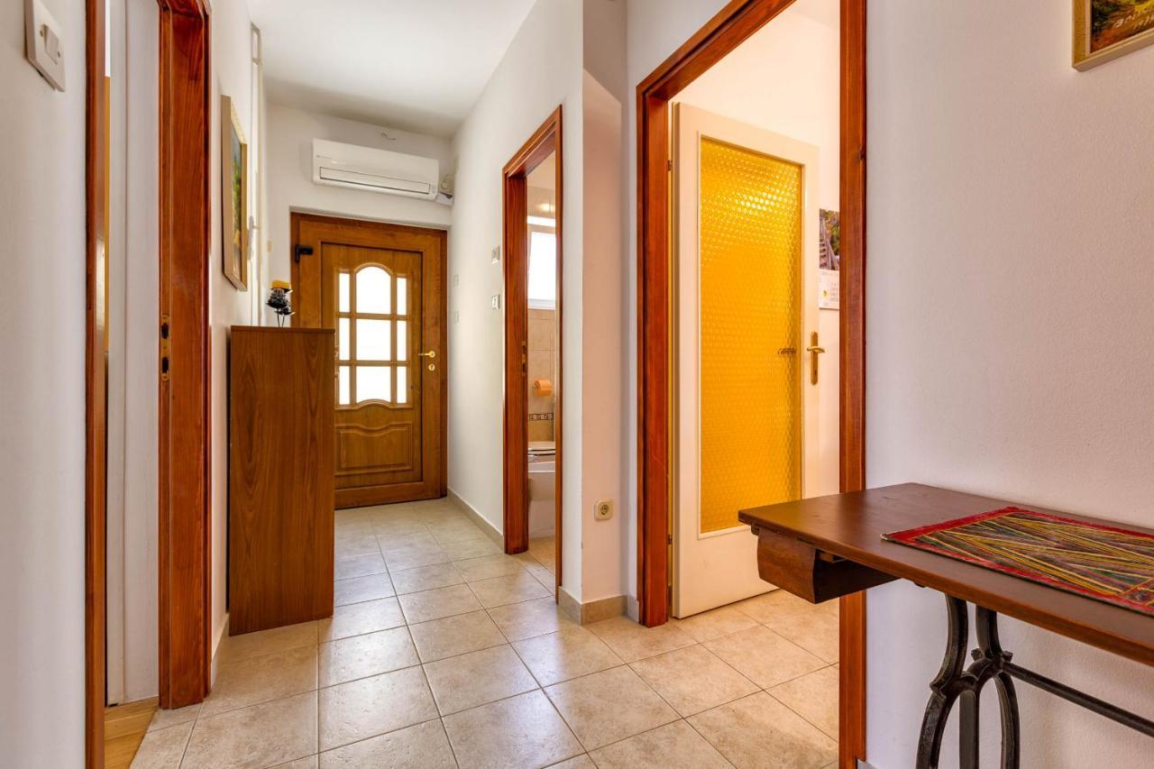 Apartments Margarita Mali Lošinj Eksteriør billede