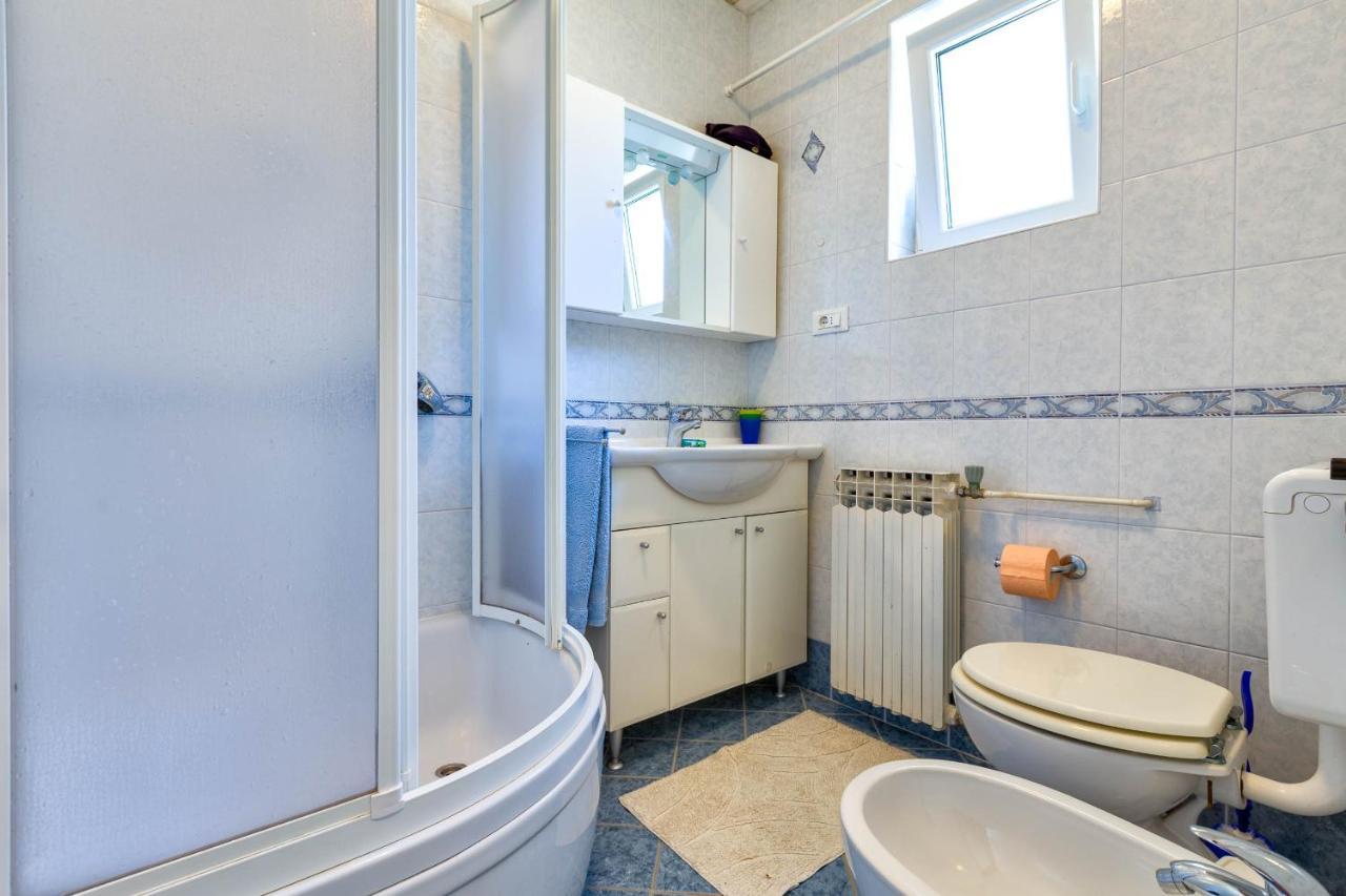 Apartments Margarita Mali Lošinj Eksteriør billede